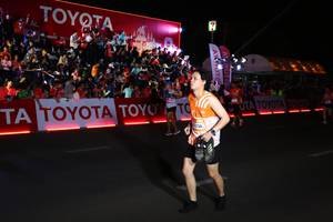 BIB: 934
                            <button type="button" onclick="openModal(23006568)" class="btn btn-primary btn-sm float-right btn-popup" data-toggle="modal" data-target=".modal-high-quality">
                        <i class="fas fa-shopping-cart"></i> Add to Cart
                    </button>
                                            <button type="button" onclick="isThisMe(23006568, true)" class="btn btn-success btn-sm float-right btn-popup btn-isme hidden" data-toggle="tooltip" data-placement="bottom" title="นี่คือรูปของคุณใช่ไหม คลิกที่นี่เพื่อเอาเข้าอัลบั้ม">
                        <i class="fas fa-plus"></i> Add to album
                    </button>
                    <button type="button" onclick="isThisMe(23006568, false)" class="btn btn-warning btn-sm float-right btn-popup btn-isnotme hidden">
                        <i class="fas fa-ban"></i> Remove from album
                    </button>